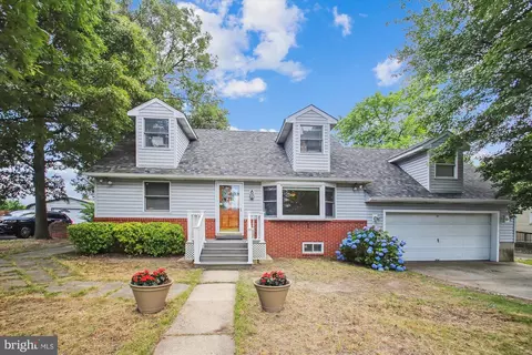 773 222nd St, Pasadena, MD 21122