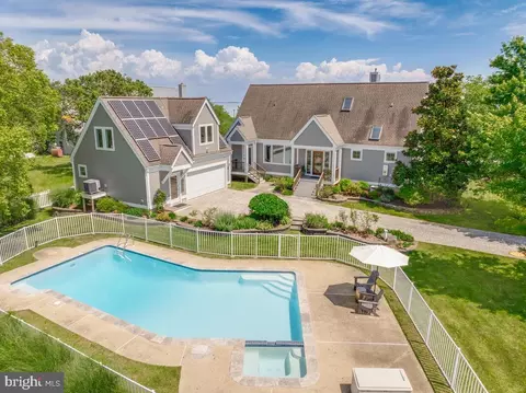 5575 Franklin Blvd, Churchton, MD 20733