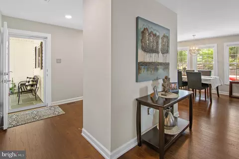1774 Regents Park Rd E, Crofton, MD 21114 photo 4