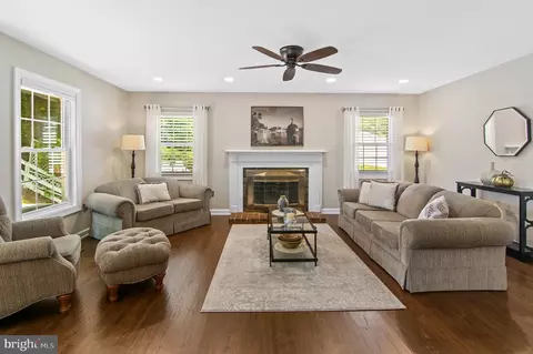 1774 Regents Park Rd E, Crofton, MD 21114 photo 6