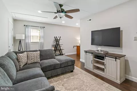 1774 Regents Park Rd E, Crofton, MD 21114 photo 24