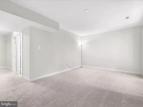 7810 Solari Ct, Pasadena, MD 21122 photo 35