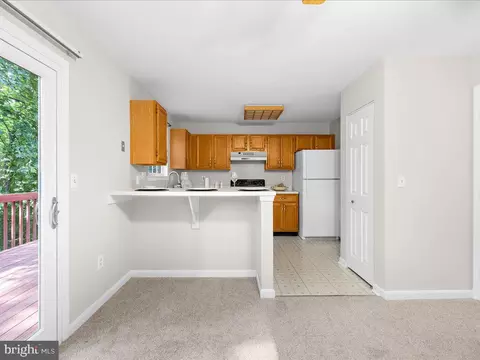 7810 Solari Ct, Pasadena, MD 21122 photo 12