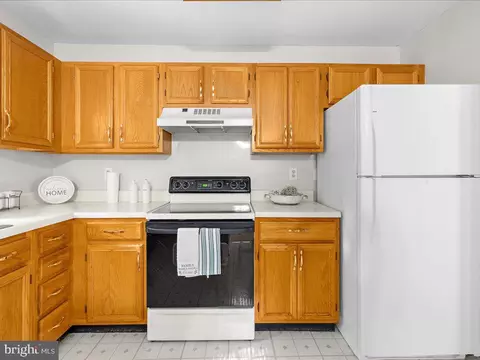 7810 Solari Ct, Pasadena, MD 21122 photo 15