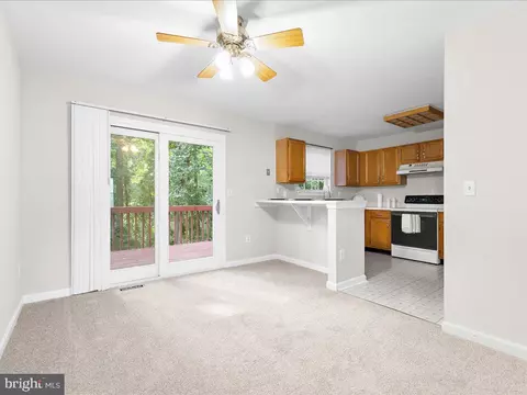 7810 Solari Ct, Pasadena, MD 21122 photo 11