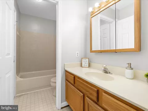 7810 Solari Ct, Pasadena, MD 21122 photo 28