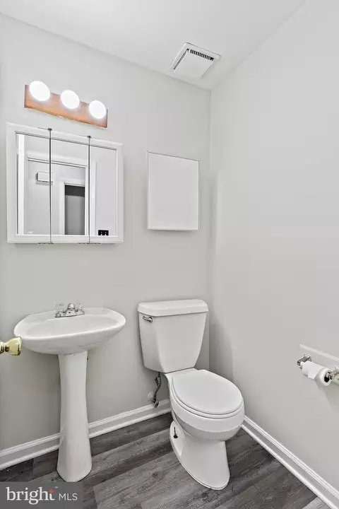 Bath - 1828 Eagle Ct, Severn, MD 21144 photo 1 of 4