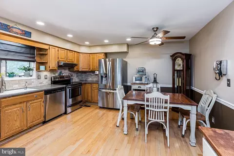 4940 W End Ave, Shady Side, MD 20764 photo 11