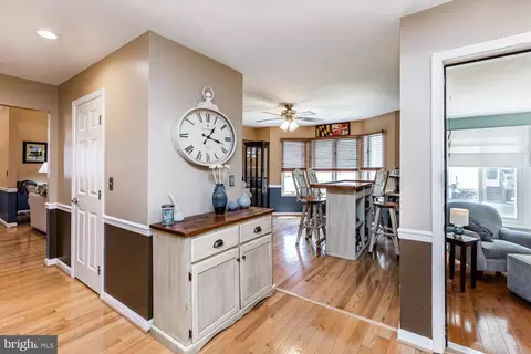 4940 W End Ave, Shady Side, MD 20764 photo 10