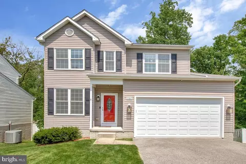 7707 Zena Marie Ln, Pasadena, MD 21122