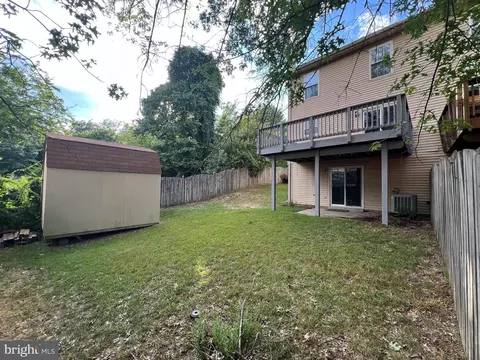301 Cool Breeze Ct, Pasadena, MD 21122 photo 24