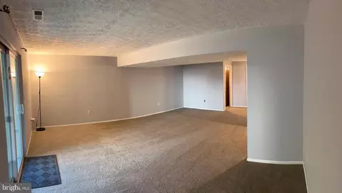 301 Cool Breeze Ct, Pasadena, MD 21122 photo 19
