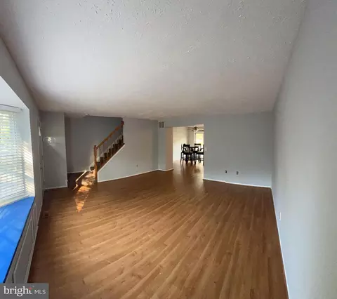 301 Cool Breeze Ct, Pasadena, MD 21122 photo 7
