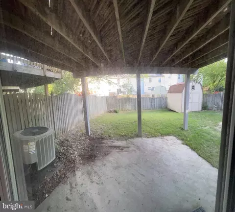 301 Cool Breeze Ct, Pasadena, MD 21122 photo 22