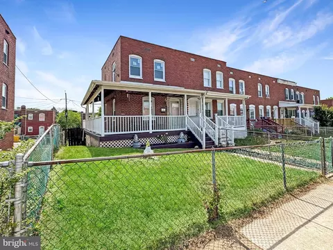 5242 Wasena Ave, Brooklyn, MD 21225