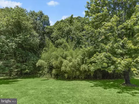 Exterior - 723 Willowby Run, Pasadena, MD 21122 photo 9 of 11