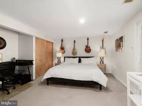 Bedroom - 723 Willowby Run, Pasadena, MD 21122 photo 9 of 11