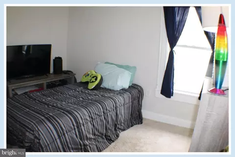 Bedroom - 622 Irvin Ave, Deale, MD 20751 photo 3 of 3