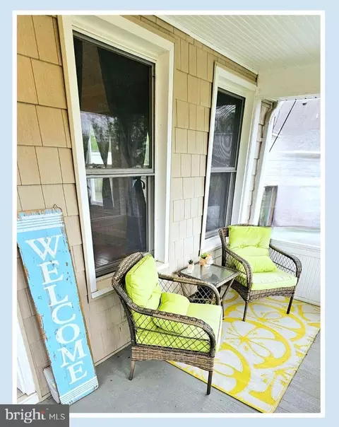 Exterior - 622 Irvin Ave, Deale, MD 20751 photo 3 of 7
