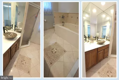 Bath - 622 Irvin Ave, Deale, MD 20751 photo 5 of 7