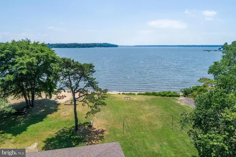 View/Area - 150 Sillery Bay Rd, Pasadena, MD 21122 photo 1 of 29