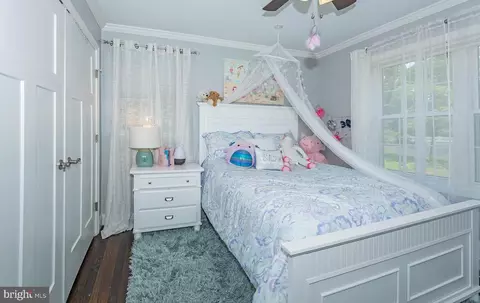 Bedroom - 150 Sillery Bay Rd, Pasadena, MD 21122 photo 7 of 7