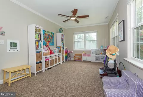 Entry Way - 150 Sillery Bay Rd, Pasadena, MD 21122 photo 4 of 4