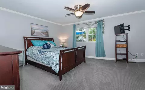 Bedroom - 150 Sillery Bay Rd, Pasadena, MD 21122 photo 1 of 7