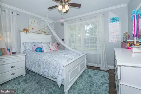Bedroom - 150 Sillery Bay Rd, Pasadena, MD 21122 photo 6 of 7