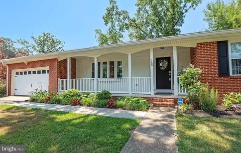 Exterior - 150 Sillery Bay Rd, Pasadena, MD 21122 photo 3 of 14