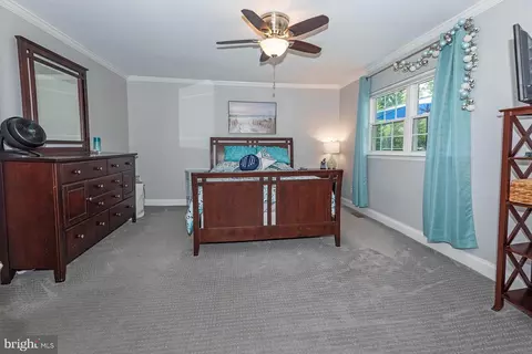 Bedroom - 150 Sillery Bay Rd, Pasadena, MD 21122 photo 2 of 7