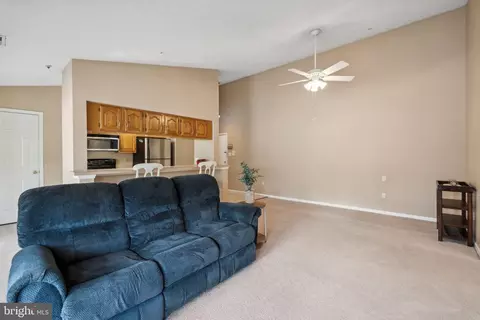867 Deering Rd #9K, Pasadena, MD 21122 photo 8