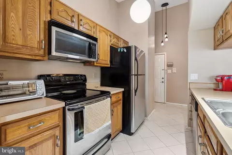 867 Deering Rd #9K, Pasadena, MD 21122 photo 10