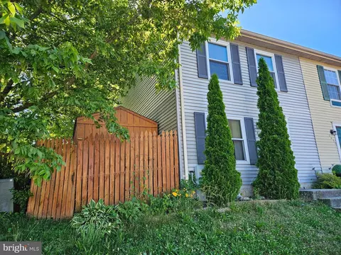6453 Lacrosse Ln NE, Glen Burnie, MD 21061