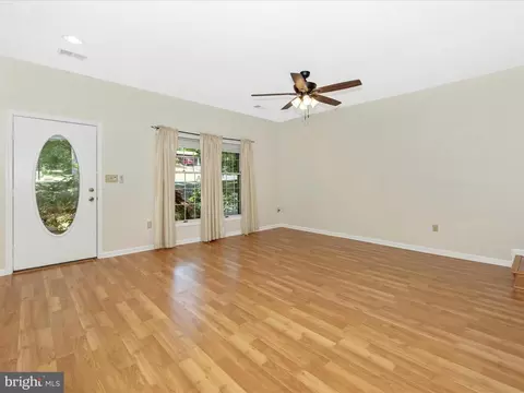 7791 Kawshek Path, Hanover, MD 21076 photo 4