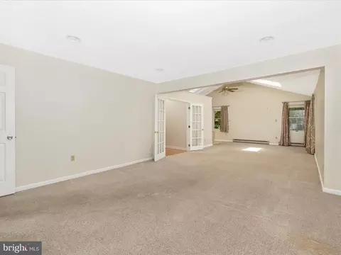 7791 Kawshek Path, Hanover, MD 21076 photo 23