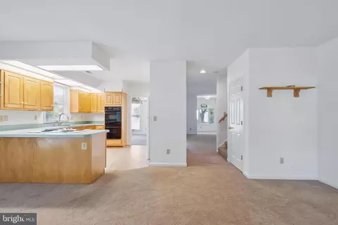 Entry Way - 6011 Melbourne Ave, Deale, MD 20751 photo 5 of 7