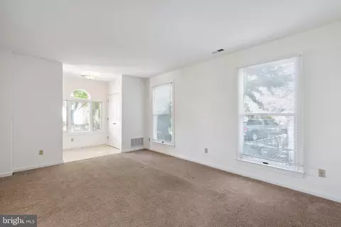 Living - 6011 Melbourne Ave, Deale, MD 20751 photo 2 of 11