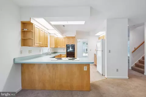 Kitchen - 6011 Melbourne Ave, Deale, MD 20751 photo 6 of 6
