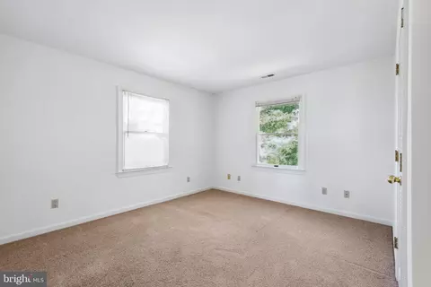 Bedroom - 6011 Melbourne Ave, Deale, MD 20751 photo 1 of 6