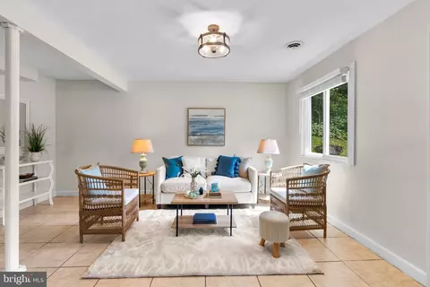 Living - 511 Forest Rd, Riva, MD 21140 photo 1 of 1