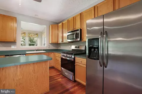 8114 Bell Tower Xing, Pasadena, MD 21122 photo 15