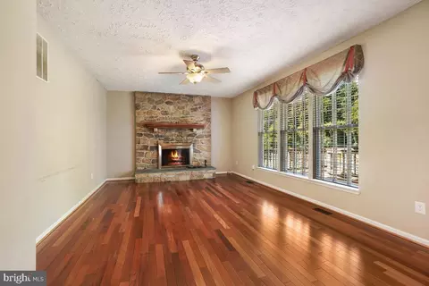 8114 Bell Tower Xing, Pasadena, MD 21122 photo 21