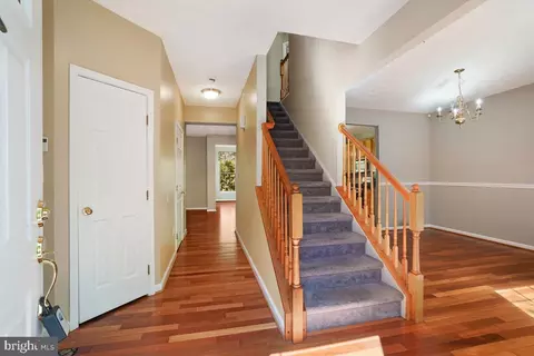 8114 Bell Tower Xing, Pasadena, MD 21122 photo 7