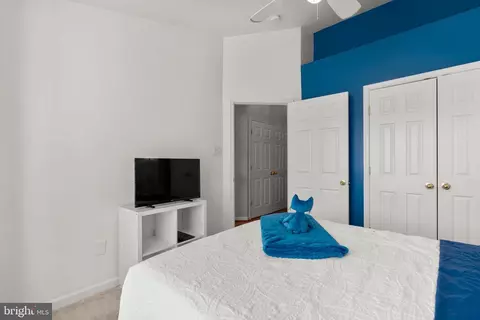 Bedroom - 80 Two Rivers Dr, Edgewater, MD 21037 photo 6 of 10