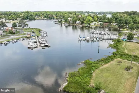 View/Area - 1640 Fairhill Dr, Edgewater, MD 21037 photo 9 of 10