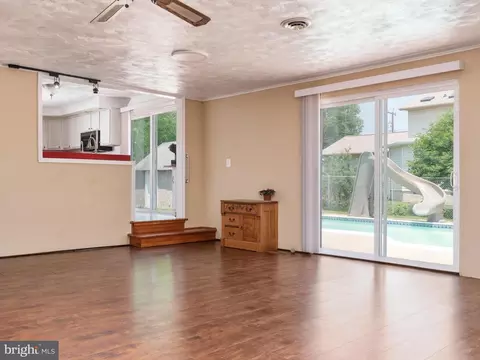 Living - 1619 Midland Rd, Edgewater, MD 21037 photo 6 of 6