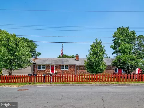 Exterior - 1619 Midland Rd, Edgewater, MD 21037 photo 4 of 6