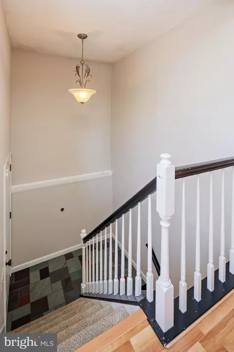 8431 Kenton Rd, Pasadena, MD 21122 photo 2