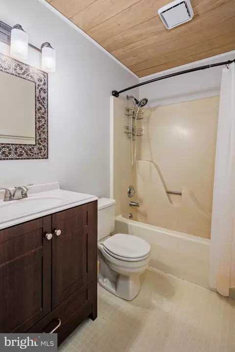 8431 Kenton Rd, Pasadena, MD 21122 photo 19